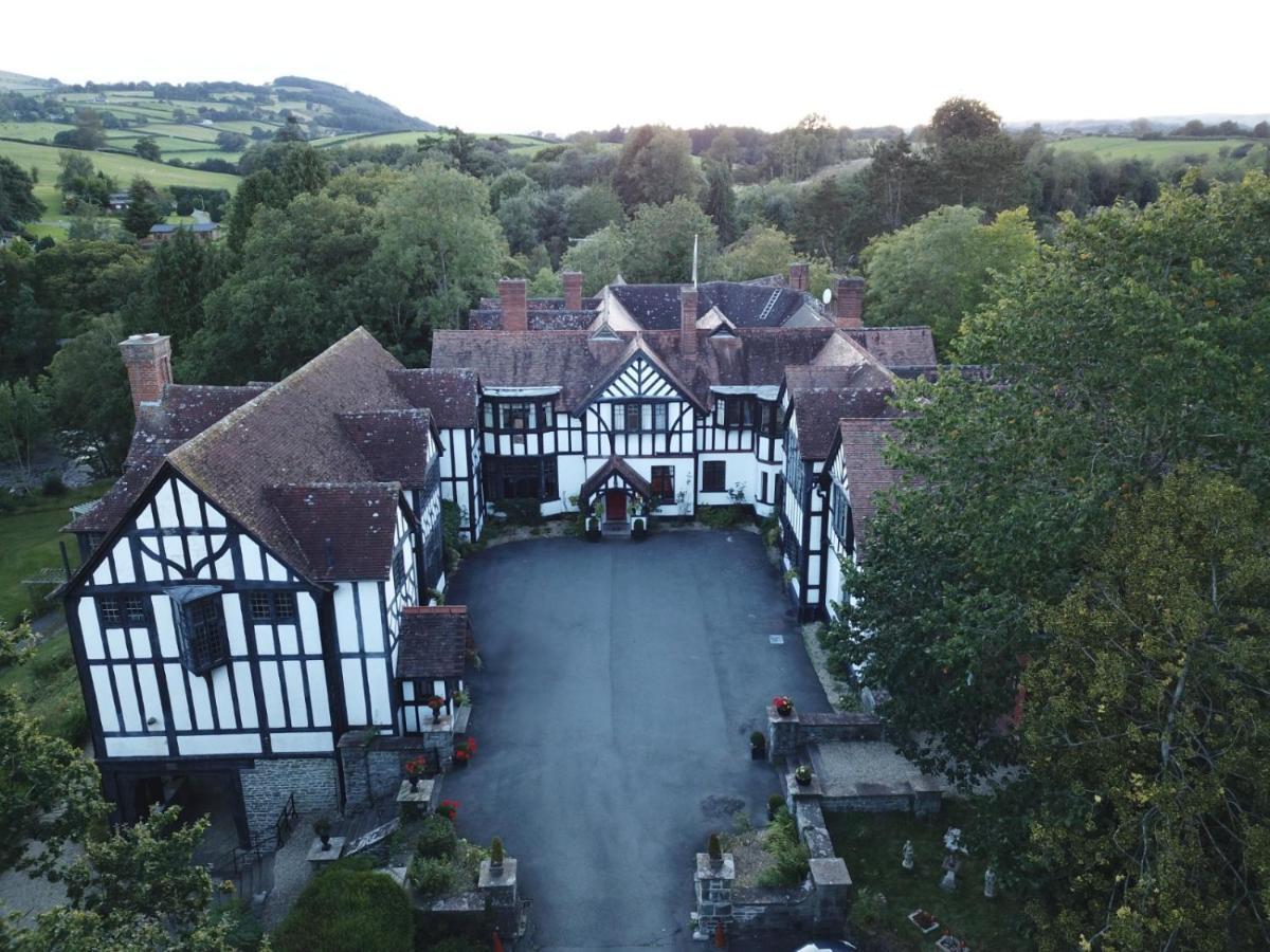 Caer Beris Manor House B&B Builth Wells Bagian luar foto